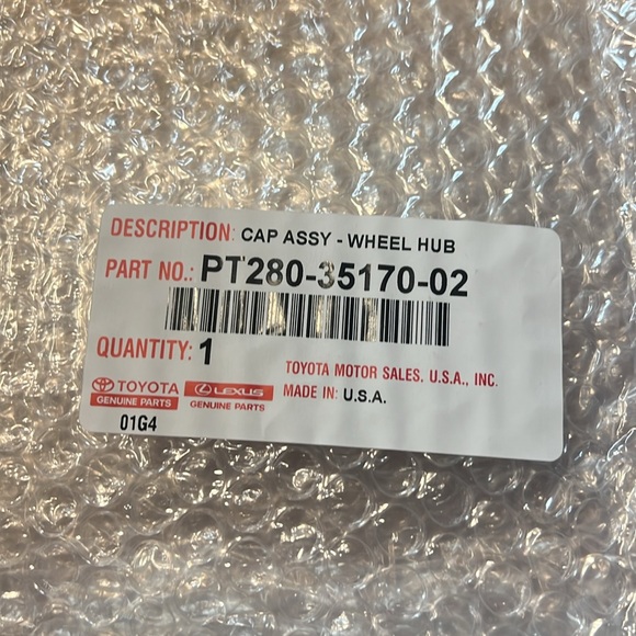 Cap Assy wheel hub - Picture 2 of 3